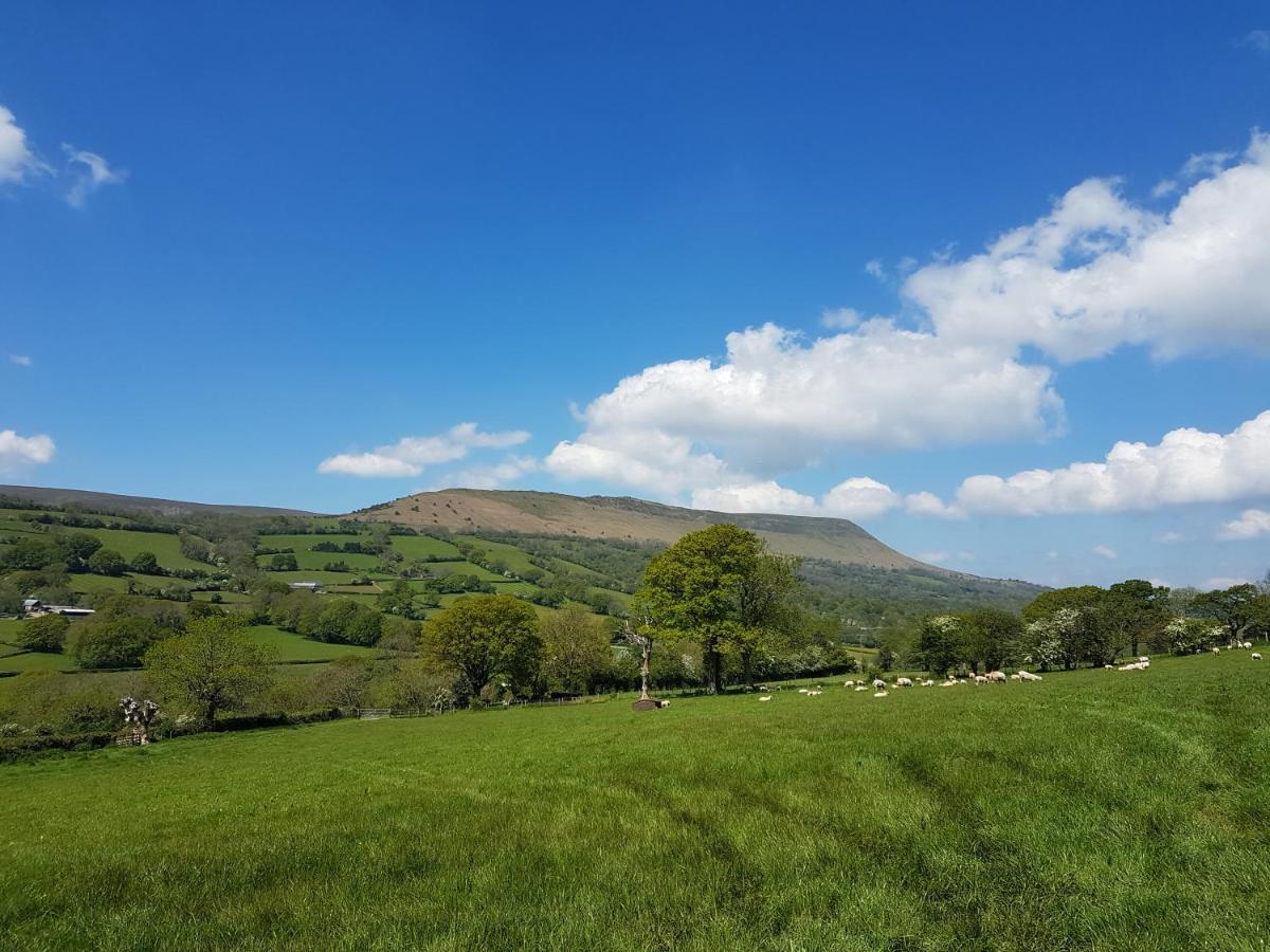הרפורד River Cottage@Cwm Mill - Riverside Family Holidays In The Black Mountains מראה חיצוני תמונה
